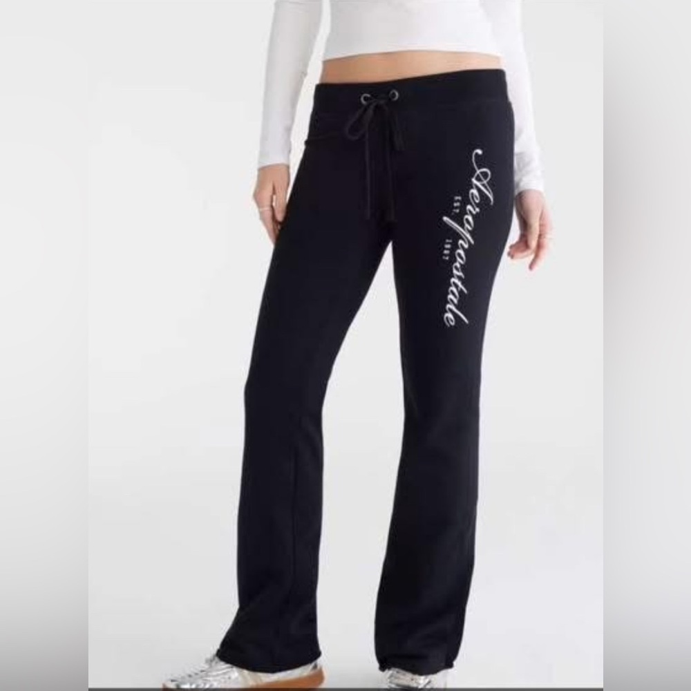 Aeropostale 1987 Fit & Flare Sweatpants